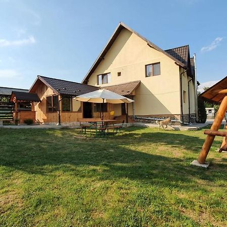 Popasul Galesean Hotel Galesu Bagian luar foto