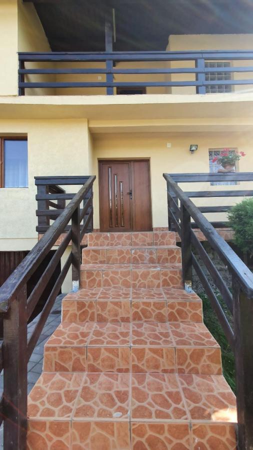 Popasul Galesean Hotel Galesu Bagian luar foto