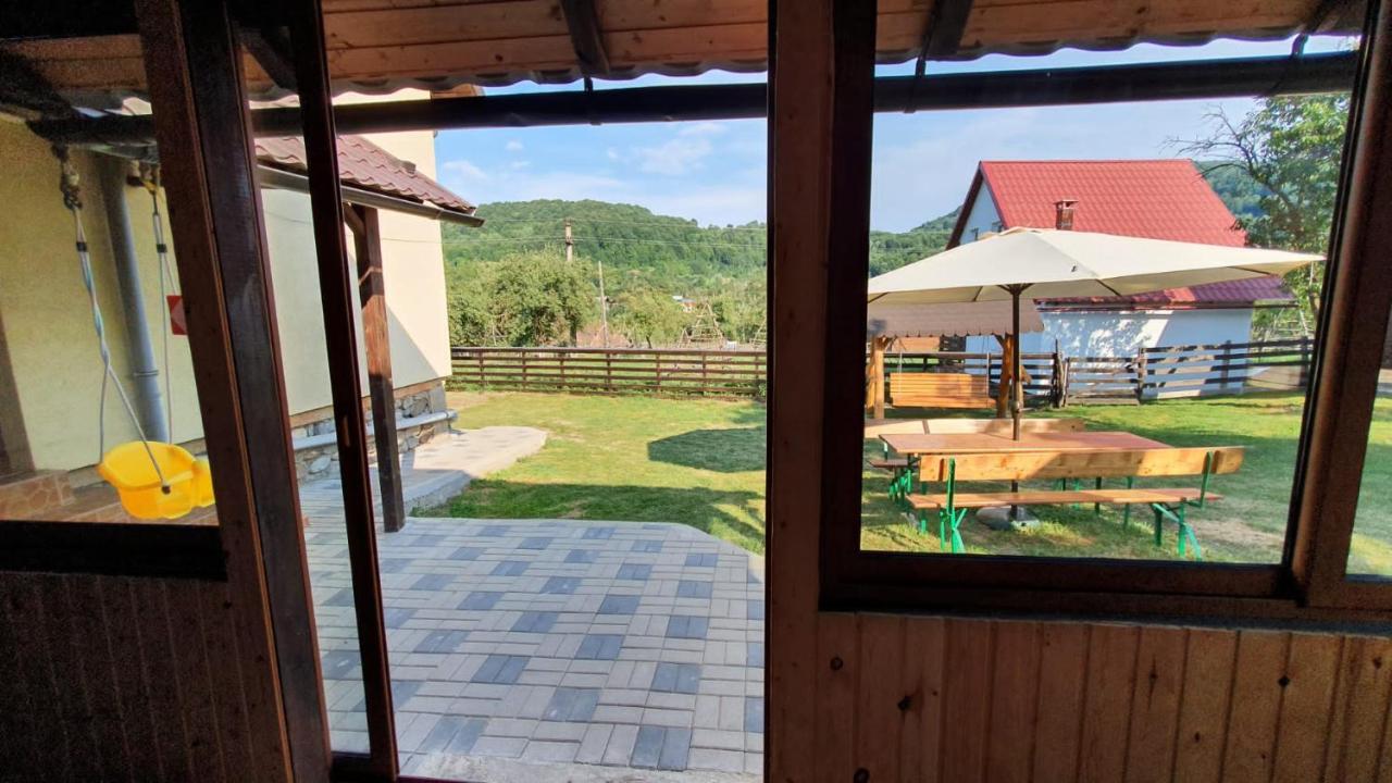 Popasul Galesean Hotel Galesu Bagian luar foto