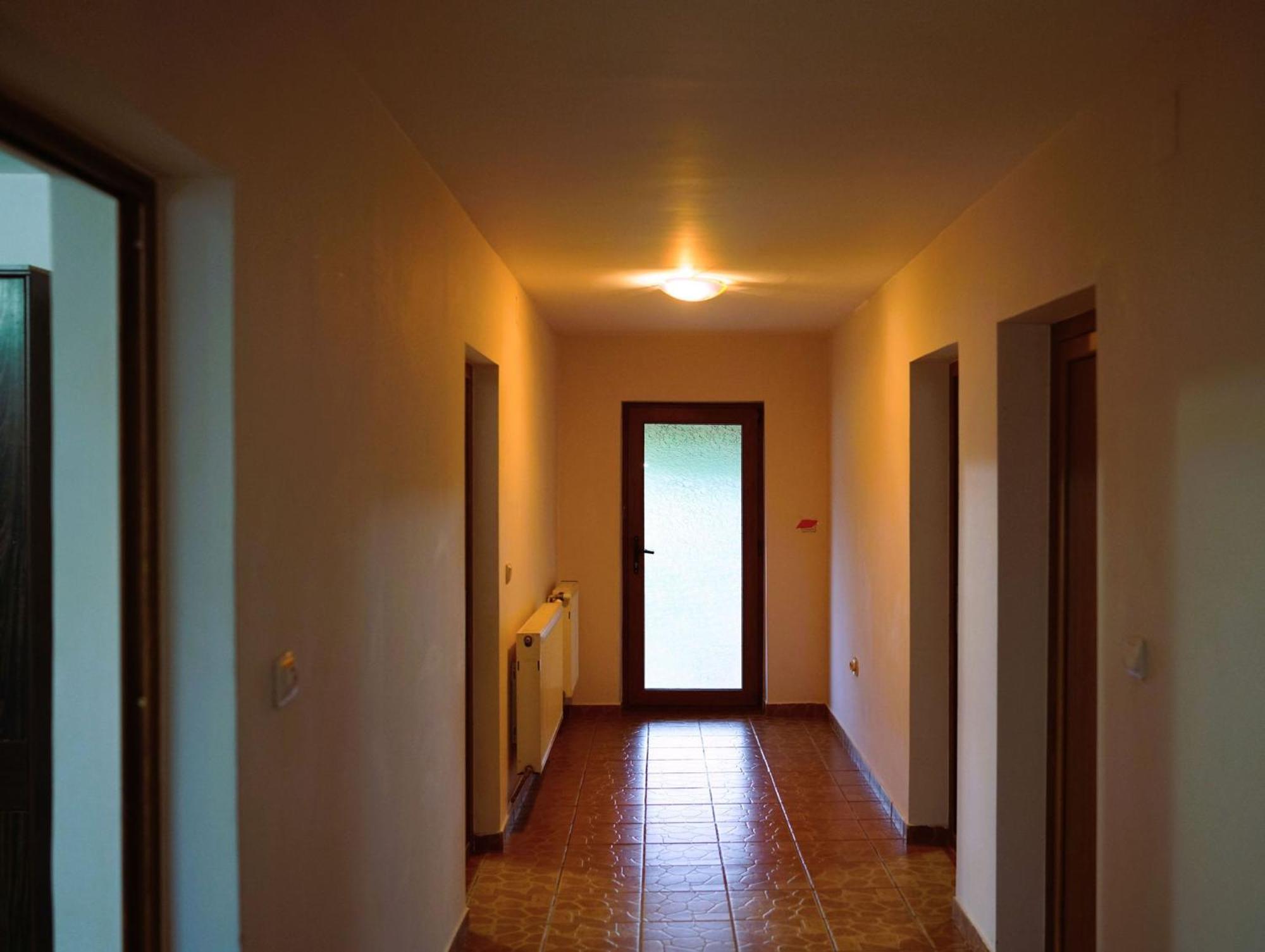 Popasul Galesean Hotel Galesu Bagian luar foto
