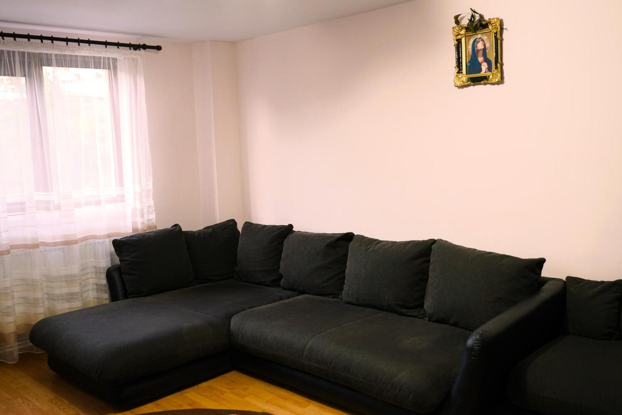 Popasul Galesean Hotel Galesu Bagian luar foto